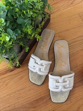 Sam Edelman Cream White Interlocking Slide Mules